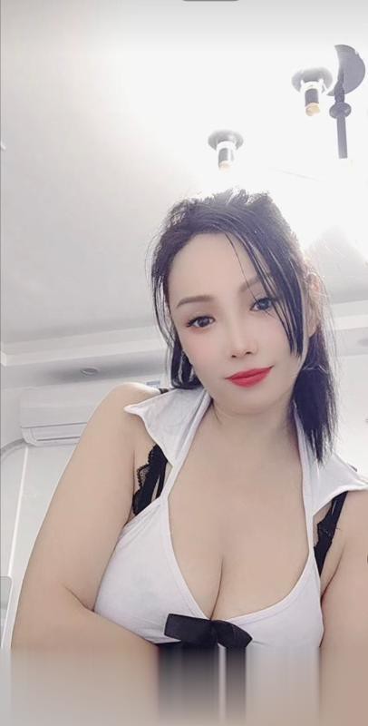 上海-闵行大胸服务控骚货-1.jpg